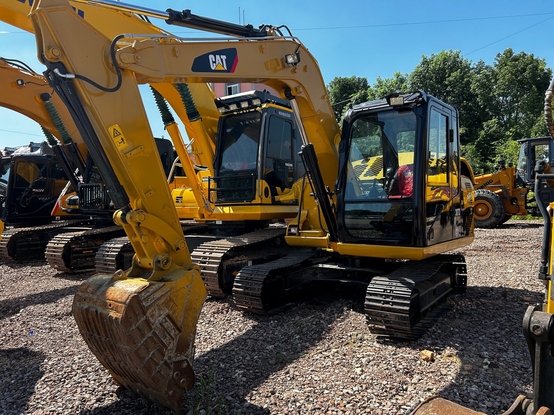 367d8bd043592a5ec (1)