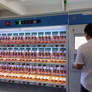 LED驱动电源老化柜交流直流高压低压防水灯具驱动电源老化测试架