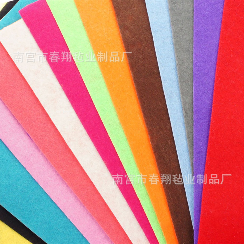 批发1-5mm彩色毛毡布环境装饰毛毡无纺布幼儿园diy墙壁装饰布拼布