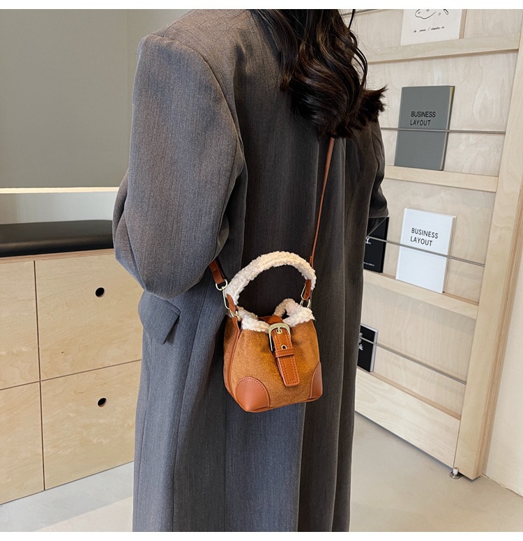 Lambskin mini bucket bag, Maillard suede retro handbag, 2024 new style, single-shoulder crossbody handbag undefined