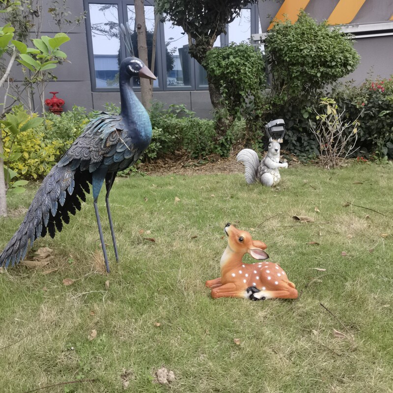模擬ニホンジカ動物装飾品屋外庭中庭ヴィラ庭芝生風景装飾樹脂装飾品|undefined