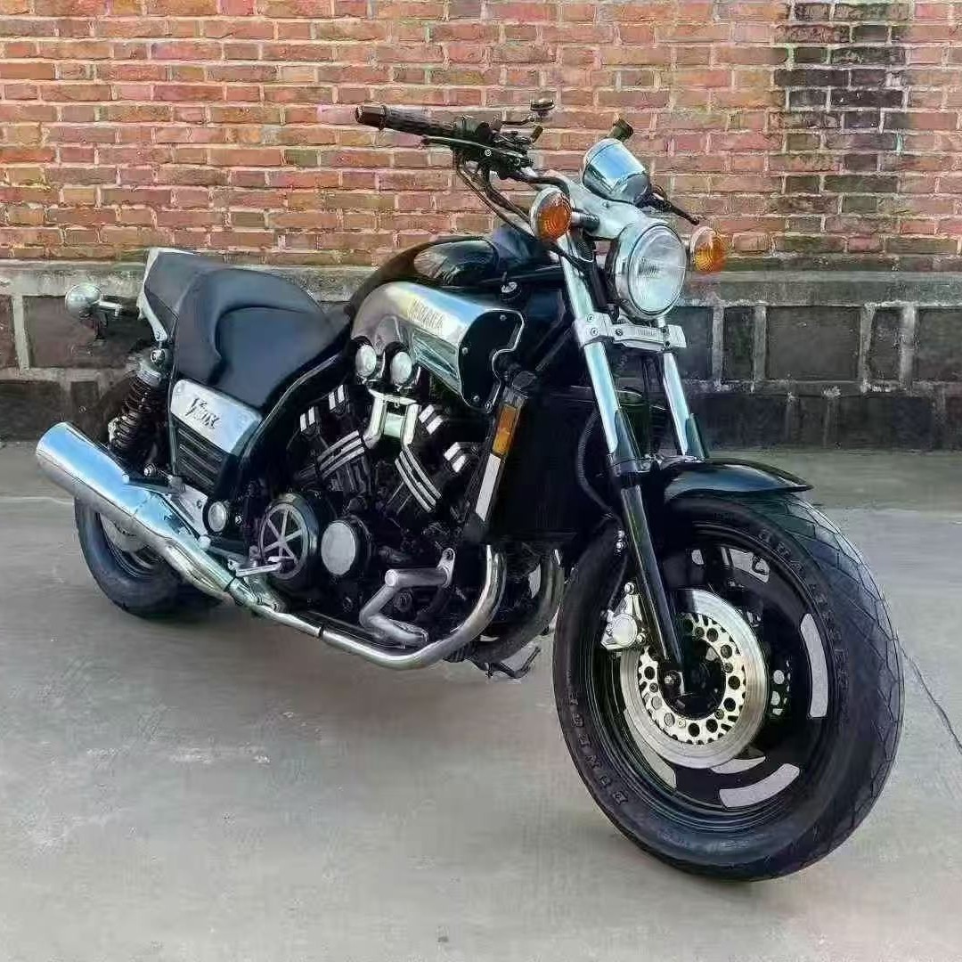 Yamaha Vmax1200 cruiser motorcycle, R1, R6, XJ6, MT09 street bike, sport bike, racing motorcycle