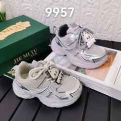 杰米兔童鞋2025春秋儿童休闲跑步鞋子新款男女皮面百搭运动鞋9957