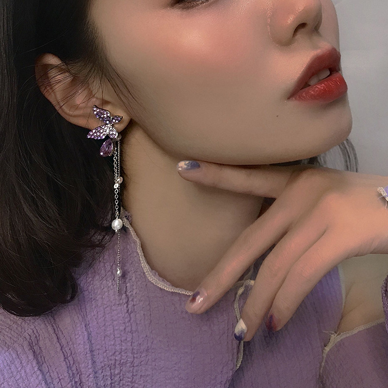 Korean Rhinestone Butterfly Pearl Tassel Earrings display picture 6