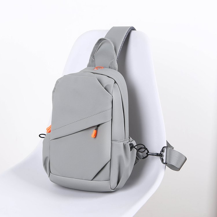 Moda y fácil, la bolsa para el pecho te ayuda a seguir adelante