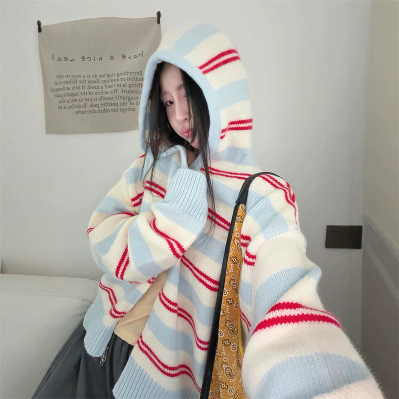 Korean-style retro striped hooded knit sweater for women, new autumn and winter color-blocking double-zipper casual sweater jacket Korean-style retro striped hooded knit sweater for women, new autumn and winter color-blocking double-zipper casual sweater jacket