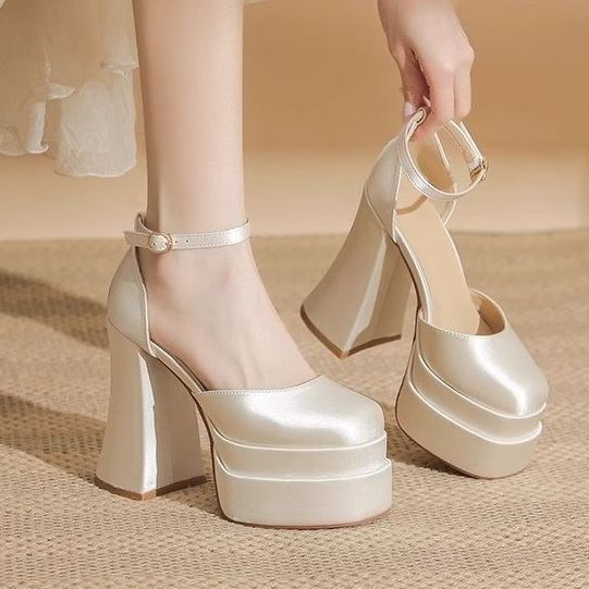 Ultra-High Thick-Soled High-Heeled Shoes, White Strappy Thick Heels, Waterproof Platform, Not Tiring for Small People, Wedding Shoes with Wedding Dress