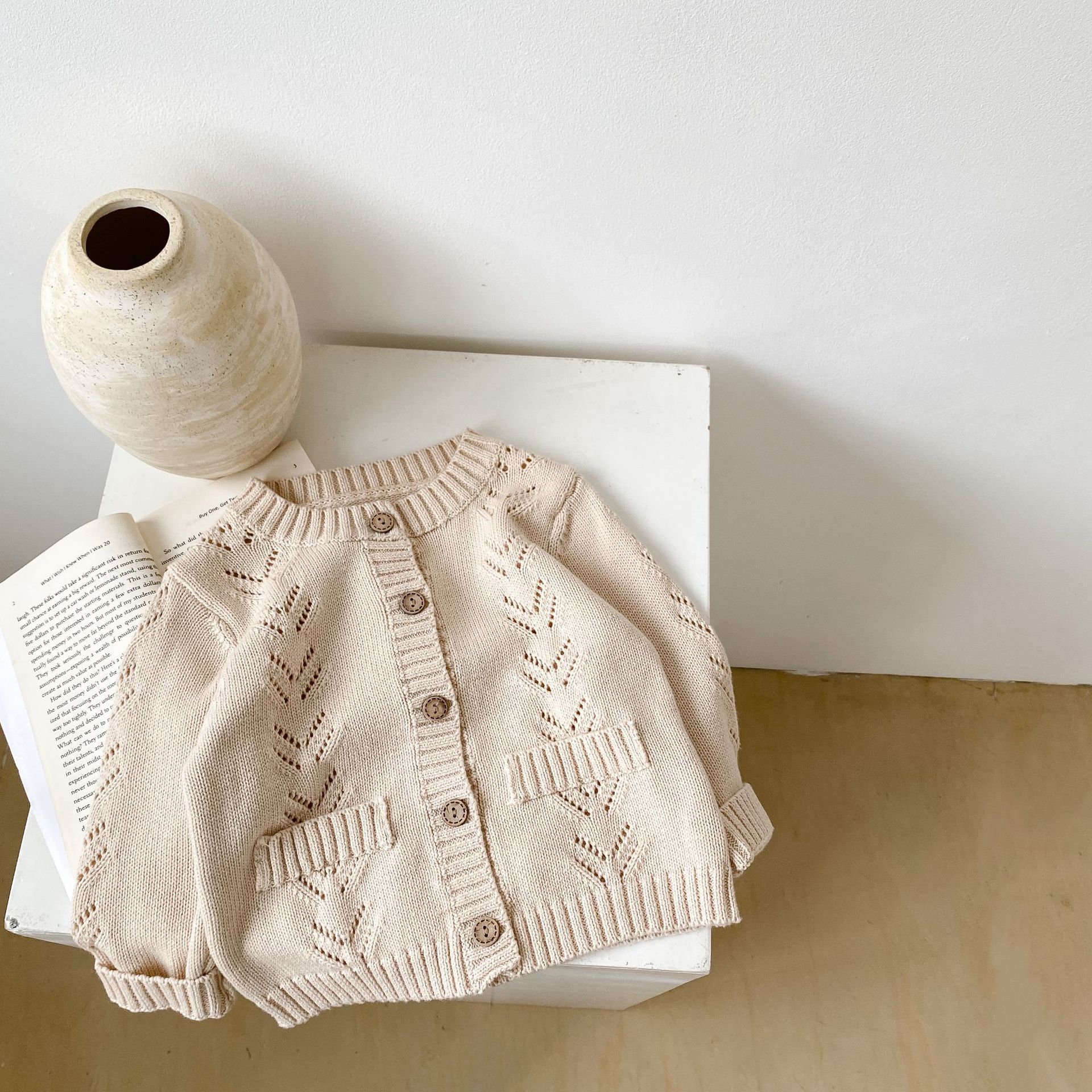 2024. gada rudens jaunums: vienkrāsains džemperis zēniem un meitenēm, daudzpusīgs kardigans, dobi adīts kokvilnas dzija, garš_voghion.com