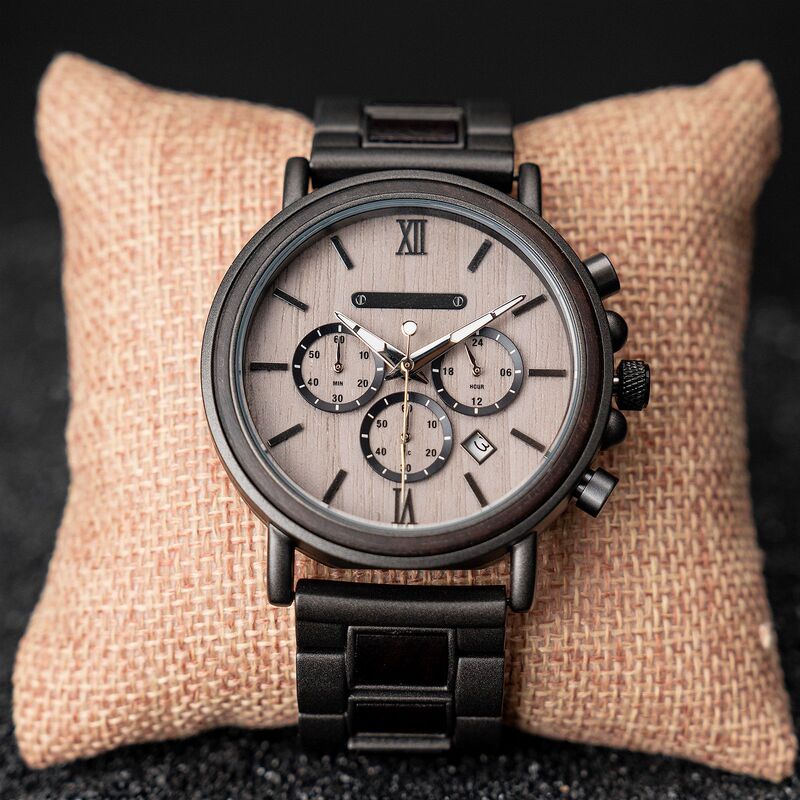 DODO DEER WOOD WATCH QUARTZ CALENDAR Luminous Pointer Logo Carved Word wood watch Custom DODO DEER WOOD WATCH QUARTZ CALENDAR Luminous Pointer Logo Carved Word wood watch Custom