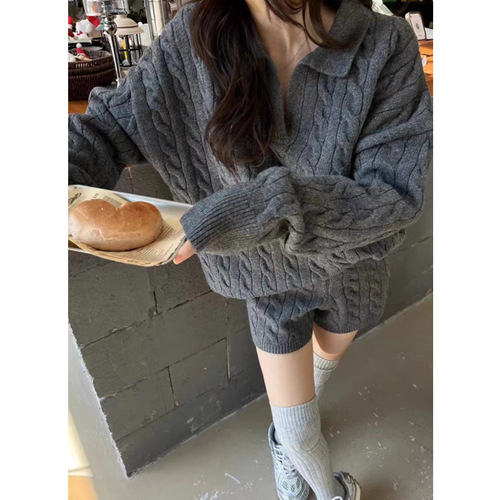 6959# Winter New Leisure Style Polo Neck Knit Sweater Set with Lounge Shorts for Women