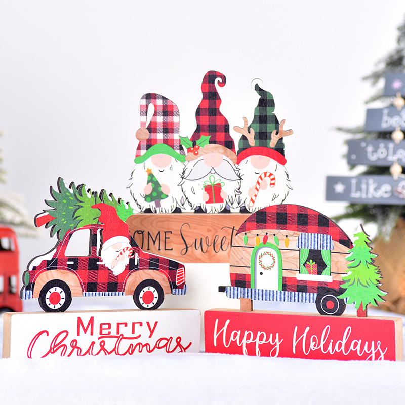 New Christmas Decorations, Hand-painted Wooden Ornament, Christmas Car with Rudolph Pattern, Faceless Santa Figure Christmas Ornament