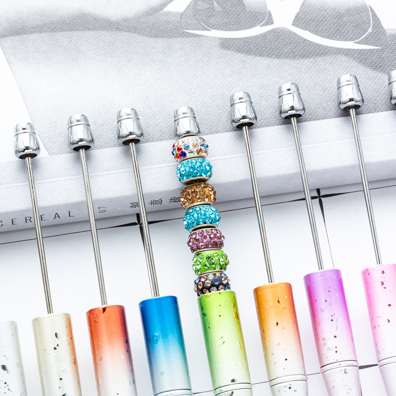 Diy Star Bead Pen creativo galvanizado UV Bead Pen estrella sequin gradiente Bead Pen al por mayor