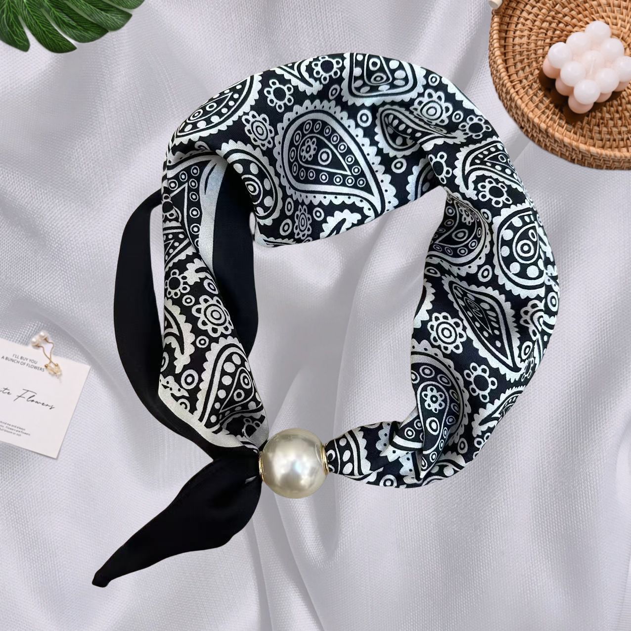 Colar de pérolas de luxo com fecho magnético para mulher_voghion.com