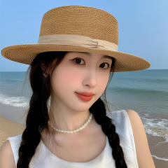 甘いスタイルのフラットトップ麦わら帽子、女性用麦わら帽子、大きなつばの日よけ帽子、海辺のビーチハット