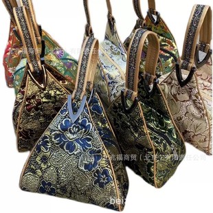 �Ї��L�ŵ���ɫ�\���z�I��z�������������r�����������Ůʿ��