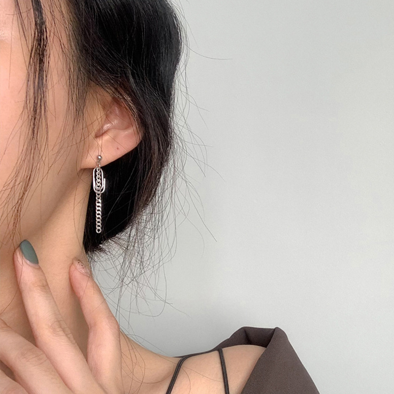 Earrings Korean Edition summer New products design atmosphere personality have more cash than can be accounted for chain Pin Earrings originality