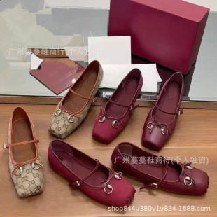 ���Q25�ļ��¿�G�Ұ�����Ь�R�ֿ�ƽ�׾���Ů�����e�ٴ����Ů