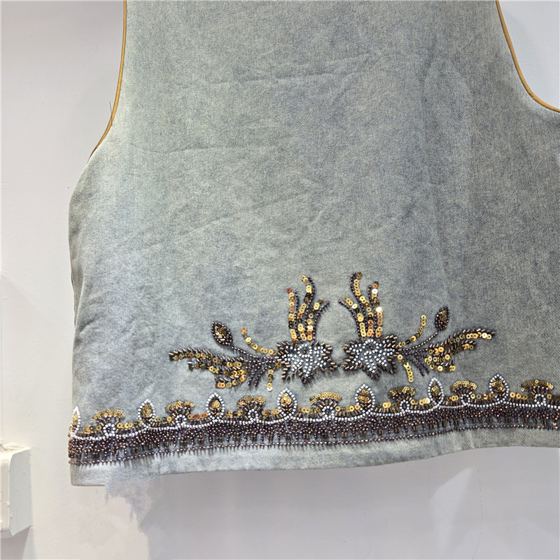 Estación europea de la industria pesada bordada esquinilla clavos chaleco denim de cuello redondo ropa de mujer plegable alta sensación de moda camisa de mujer image 4