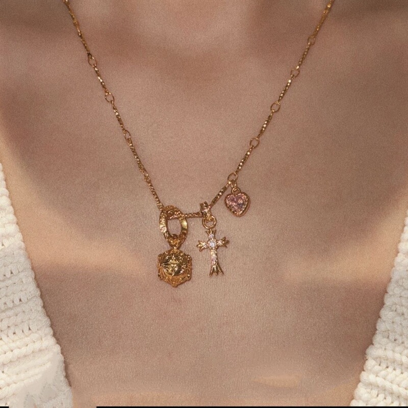 Tiktok Hot-Selling 18K Gold-Plated High-Quality Heart Necklace Wholesale, High Color Retention Necklace