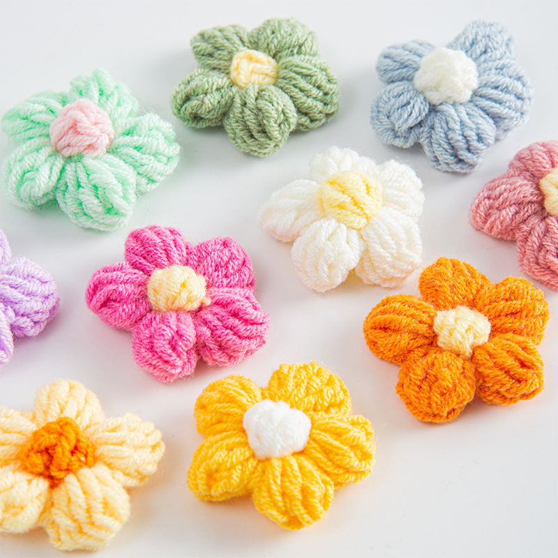 Handgefertigte Gehäkelte Blumenbrosche Für Damen Kunstblume_voghion.com