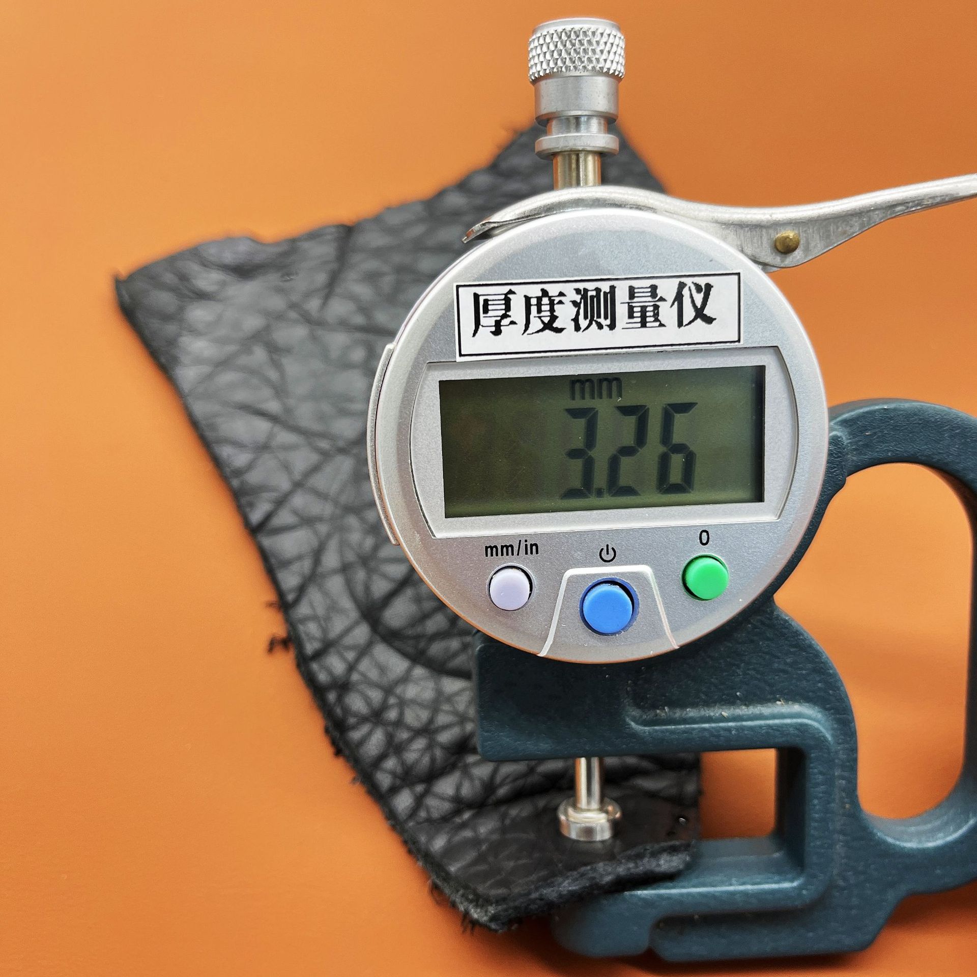 3.0mm全青牛皮轻奢家具工厂大黑牛沙发头层牛皮现代简约整张批发