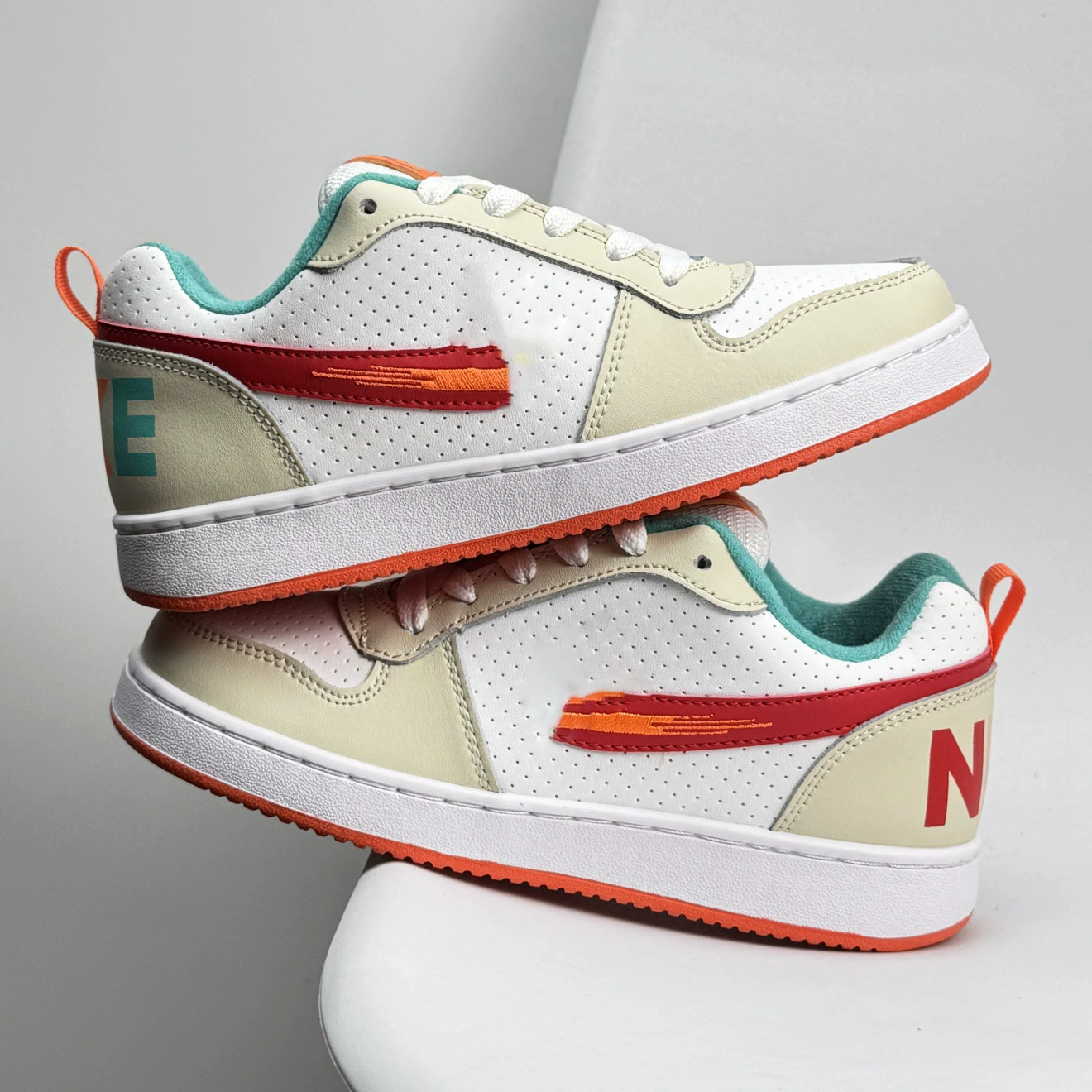 Pure Original Court Sneakers Af1 Small Air Force Retro Lightweight and Comfortable Skateboard Shoes Men's and Women's Casual Sports Shoes Commuter Shoes