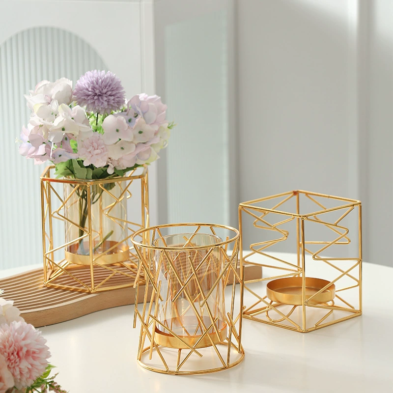 Скандинавская декоративная подставка для цветов из кованого железа для гостиной и спальни, настольная корзина для цветов с ажурным дизайном, ваза с функцией удержания воды, многофункциональная.