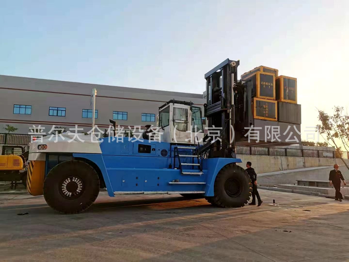 28吨内燃平衡重式柴油叉车集装箱堆高装载叉车铲土运输机械铲车