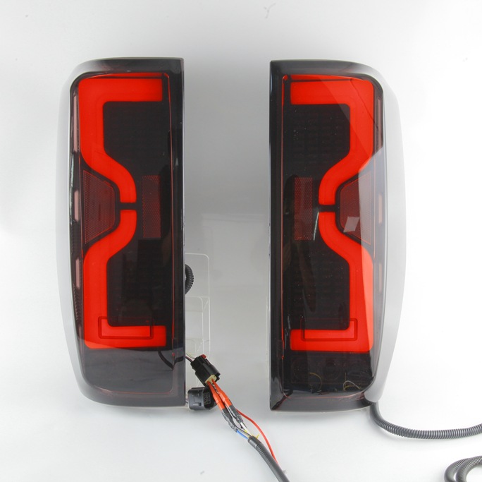 Aplicable a 12-21 Ford Ranger luz trasera luz de freno luz de advertencia