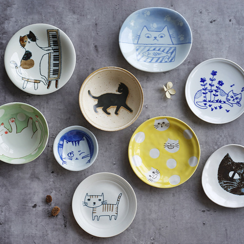 Imported from Japan, cat dinner plate, dessert dish, condiment shallow bowl, hand-painted ceramic cute cat small plate