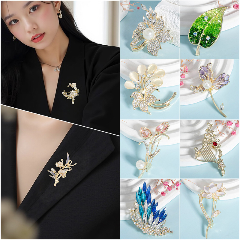 Ancient Style Brooch, Versatile, Anti-Exposure, Crystal Suit Collar, Flower Pin, Korean Style Fashion Corsage Jewelry, Gift Giving Ancient Style Brooch, Versatile, Anti-Exposure, Crystal Suit Collar, Flower Pin, Korean Style Fashion Corsage Jewelry, Gift Giving