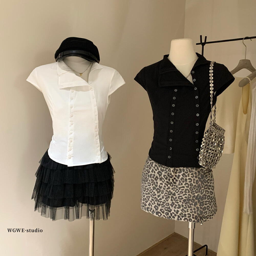 Liquidación, sin devoluciones ni cambios, camisa de verano con botones de estilo puro y atractivo, camisa irregular versátil y de corte ajustado W5287 image 1