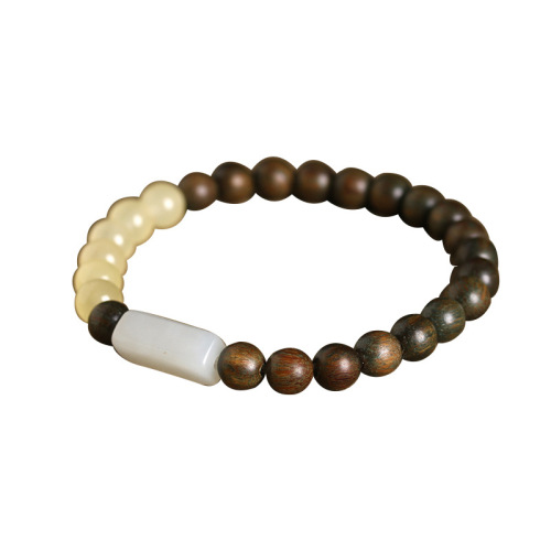 A women's bracelet made of fragrant sandalwood, green sandalwood, zitan, and haitan wood, adorned with Hetian jade and gold-thread sandalwood, a niche cultural accessory for enthusiasts of traditional crafts.