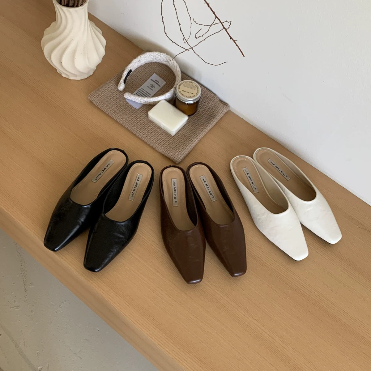 Женские мюли с плоской квадратной подошвой, весенняя новинка 2025 года в корейском стиле, простые универсальные сандалии.