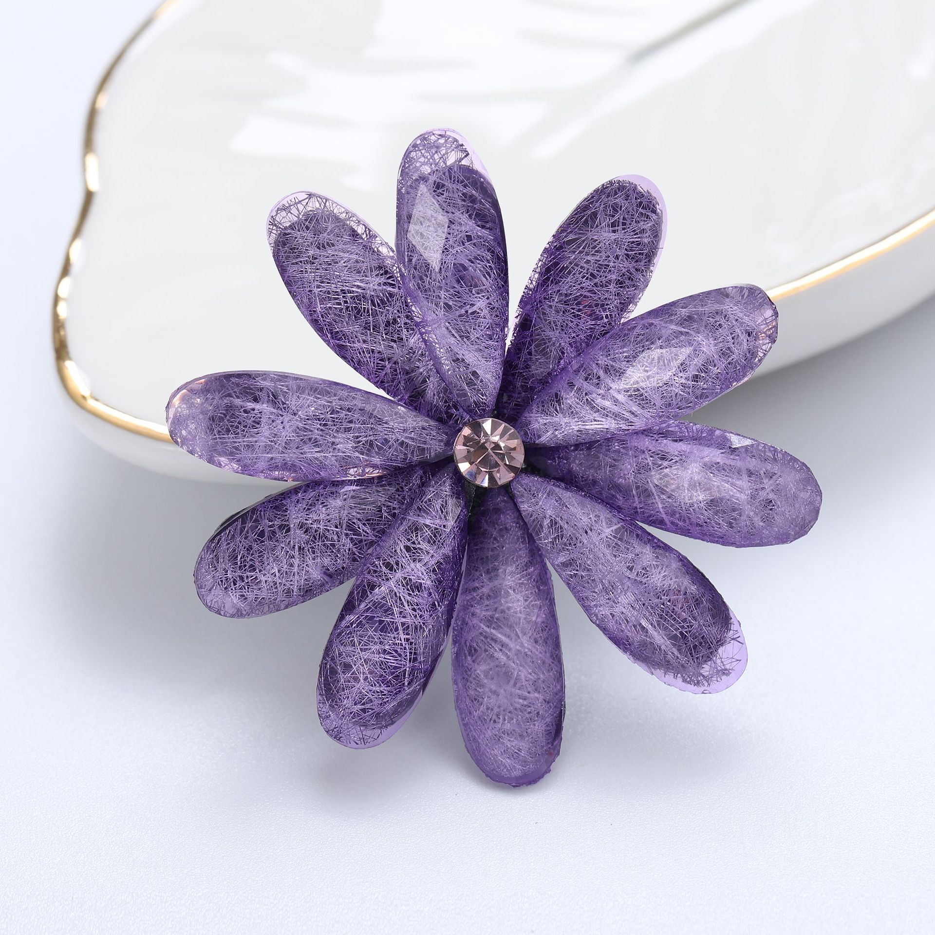 17g Weight Acrylic Inlay Material Brooches Classification Casual, Holiday, Banquet Occasion Alloy Material Flower Pattern All Seasons Season Women's Gender Inlay Design Simple Style Style Simple Style Pin Flower Alloy Inlay Acrylic Women's Brooches 23