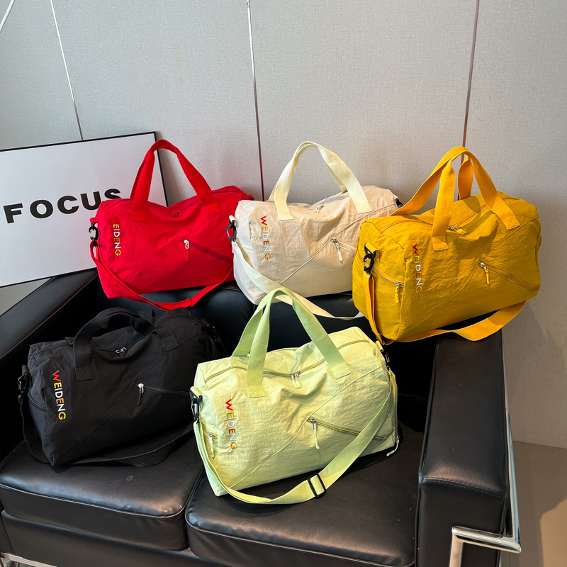 Fitness Bag for Women with Independent Shoe Compartment, Large Capacity, Lightweight Storage Luggage Bag, Business Trip Carry-On Travel Bag Fitness Bag for Women with Independent Shoe Compartment, Large Capacity, Lightweight Storage Luggage Bag, Business Trip Carry-On Travel Bag