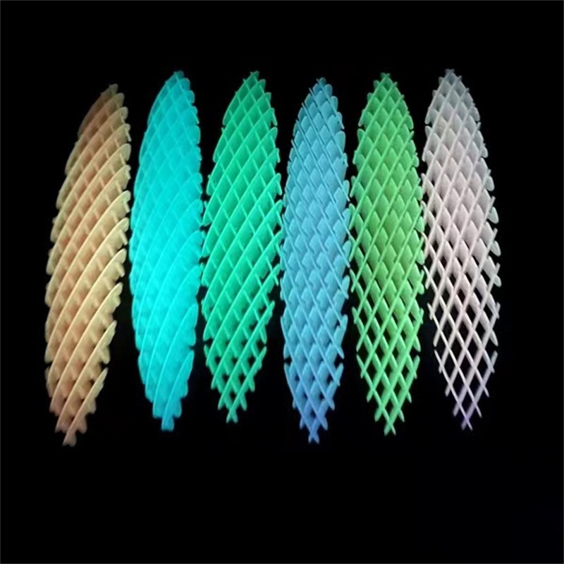 Luminous model-elastic mesh