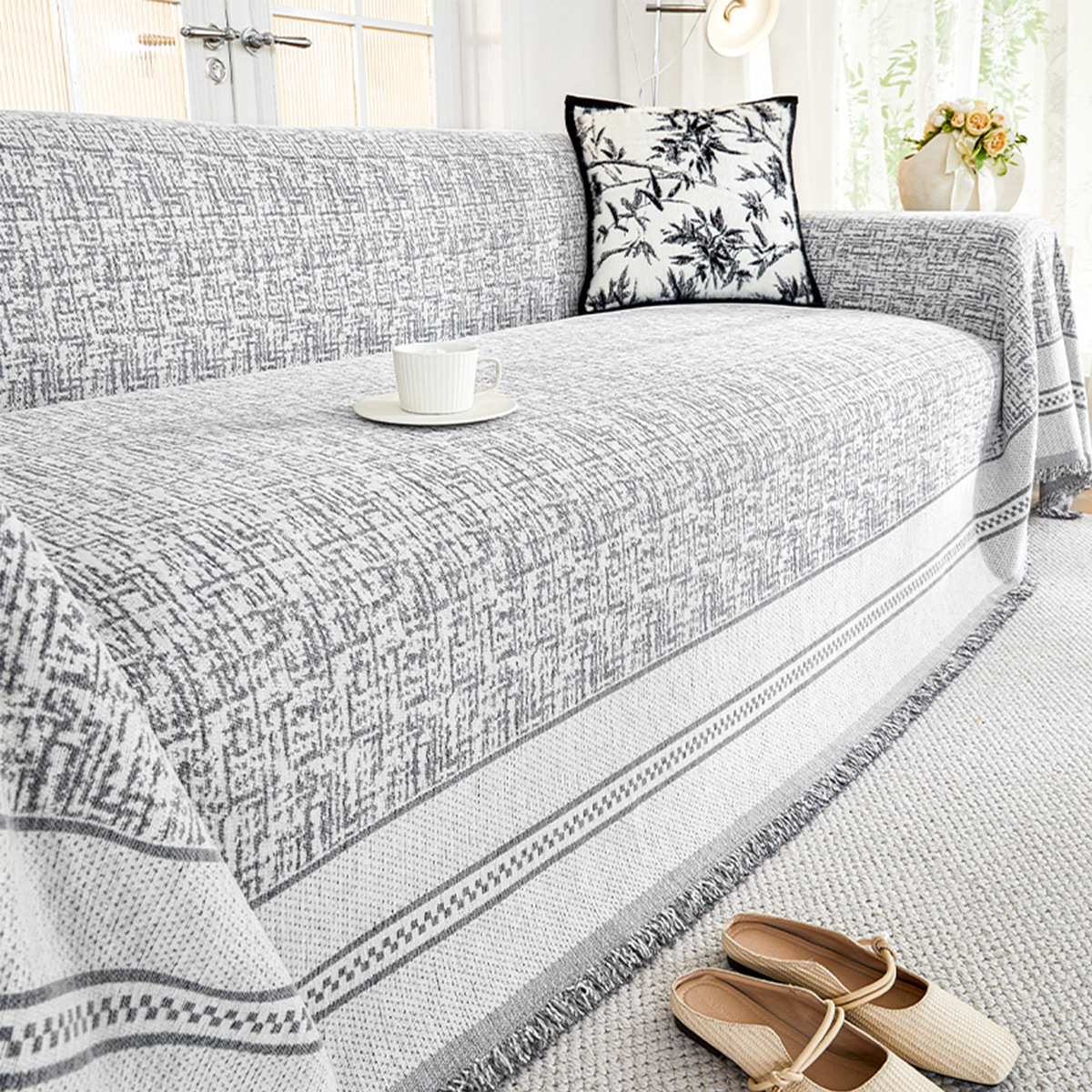 New Chenille Sofa Cover Cloth for All Seasons, Light Luxury and High-End One-Piece Sofa Towel, Sofa Cushion, Sofa Blanket