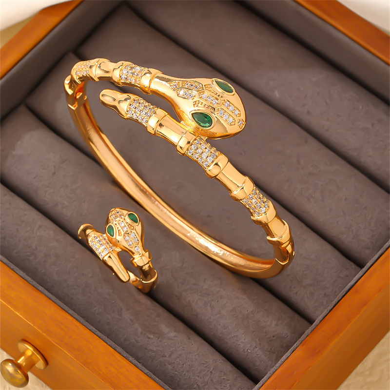 Parure de bijoux serpentine pleine de diamants, bague bracelet en zircon, personnalité de luxe légère, tête de léopard de l'industrie lourde_voghion.com