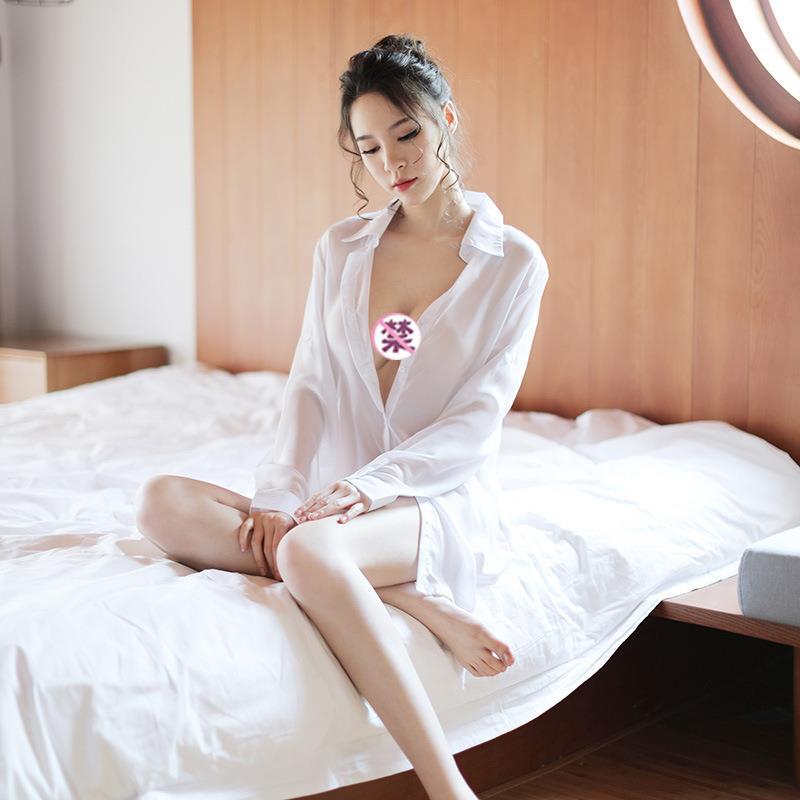 Lianyungang 섹시한 의류 속옷 얇은 흰색 쉬폰 셔츠 잠옷 플러스 사이즈 섹시한 투명 얇은 명주 그물 머리카락의 세대