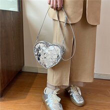 外贸跨境新款亮片爱心包包女夏季新款个性创意辣妹小众斜挎包