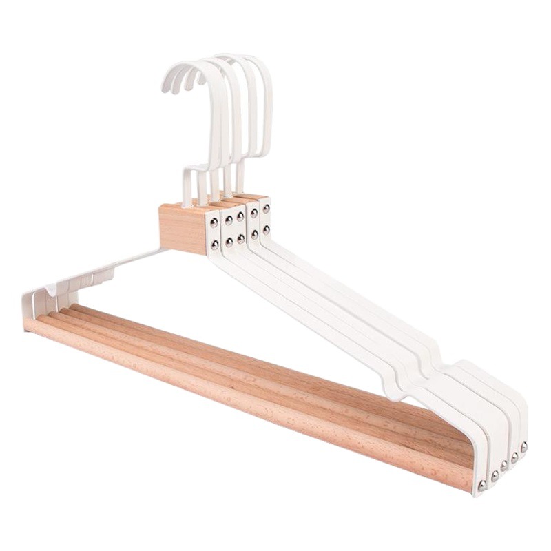 Percha de haya de hierro de alta calidad de lujo de hierro de alta calidad moderna ropa de hombro de soporte sin costuras de traje de hotel antideslizante