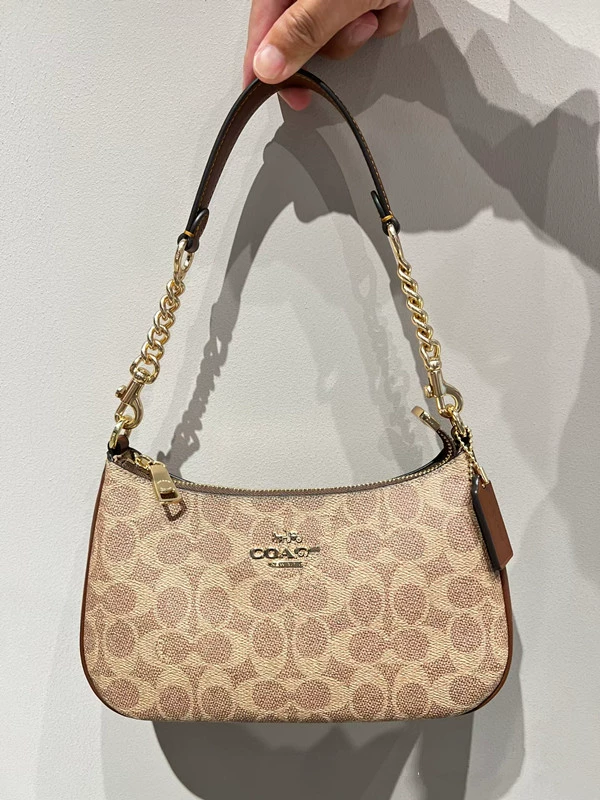 Классическая универсальная сумка-точка? (Human: The first item: "Classic universal handheld summer shoulder bag, chain, one-shoulder bag" -> "Классическая универсальная сумка через плечо летом, цепочка, односторонняя сумка"