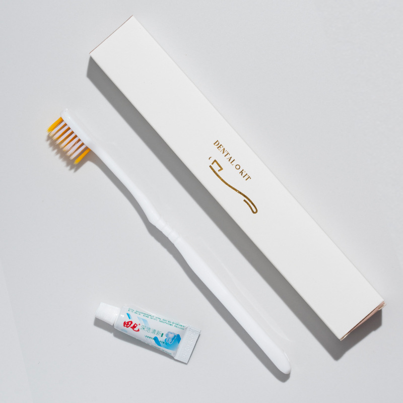 [폭발] 두꺼운 흰색 카트리지-칫솔 치약 세트 (새로운 그물 빨간 큰 머리 칫솔 + 3G Tianqi 치약)