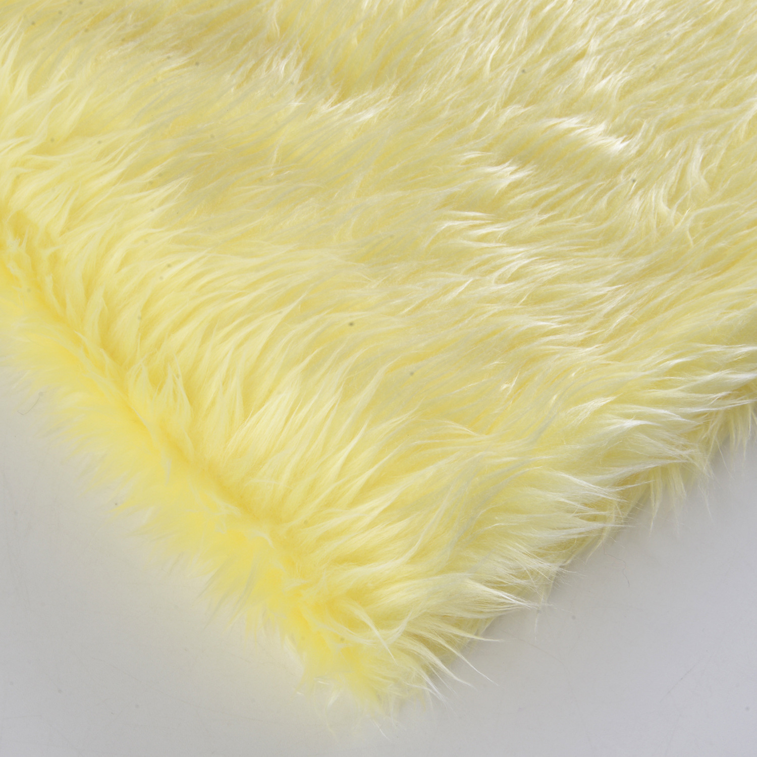 現物の3cm洗水ウサギの毛のローラー93色のおもちゃの服装の家庭用紡績の靴の材料の人造の長い毛の生えた生地の落水した毛