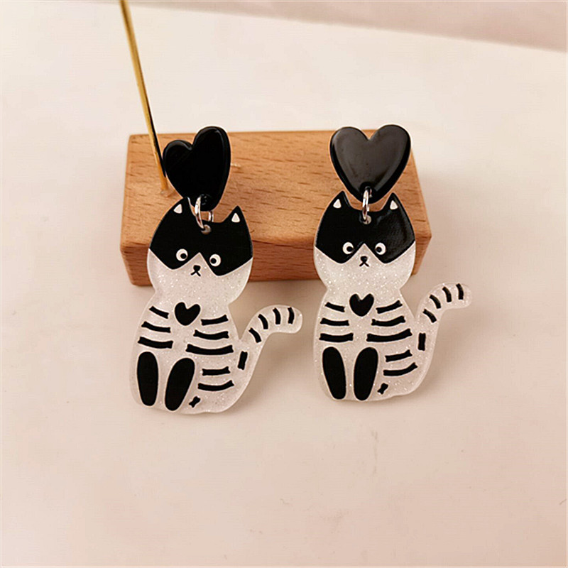 1 Pair Fashion Cat Arylic Drop Earrings display picture 3