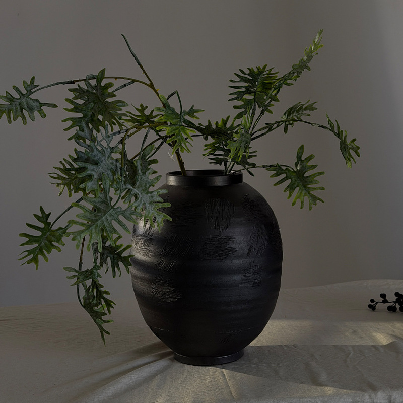 Wabi-Sabi Style Black Coarse Pottery Jar, New Chinese-Style Retro Zen Ceramic Vase Ornament for Homestay, Tea Room, Hotel Decoration