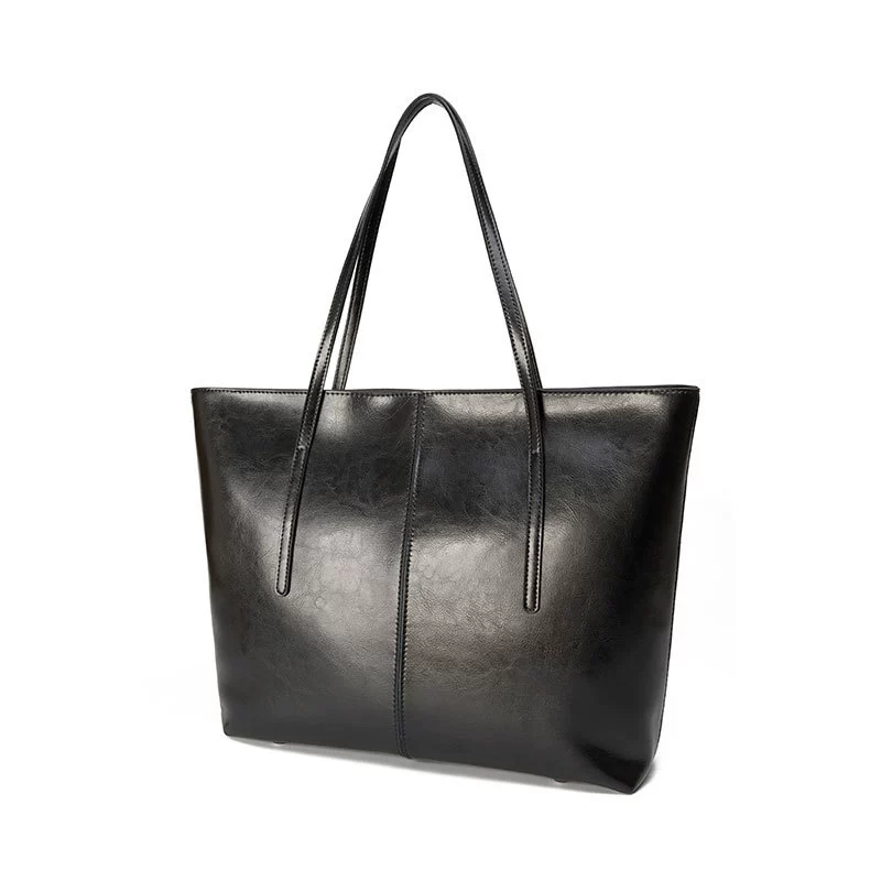 Capacious shoulder bag, leather one-shoulder bag, genuine leather