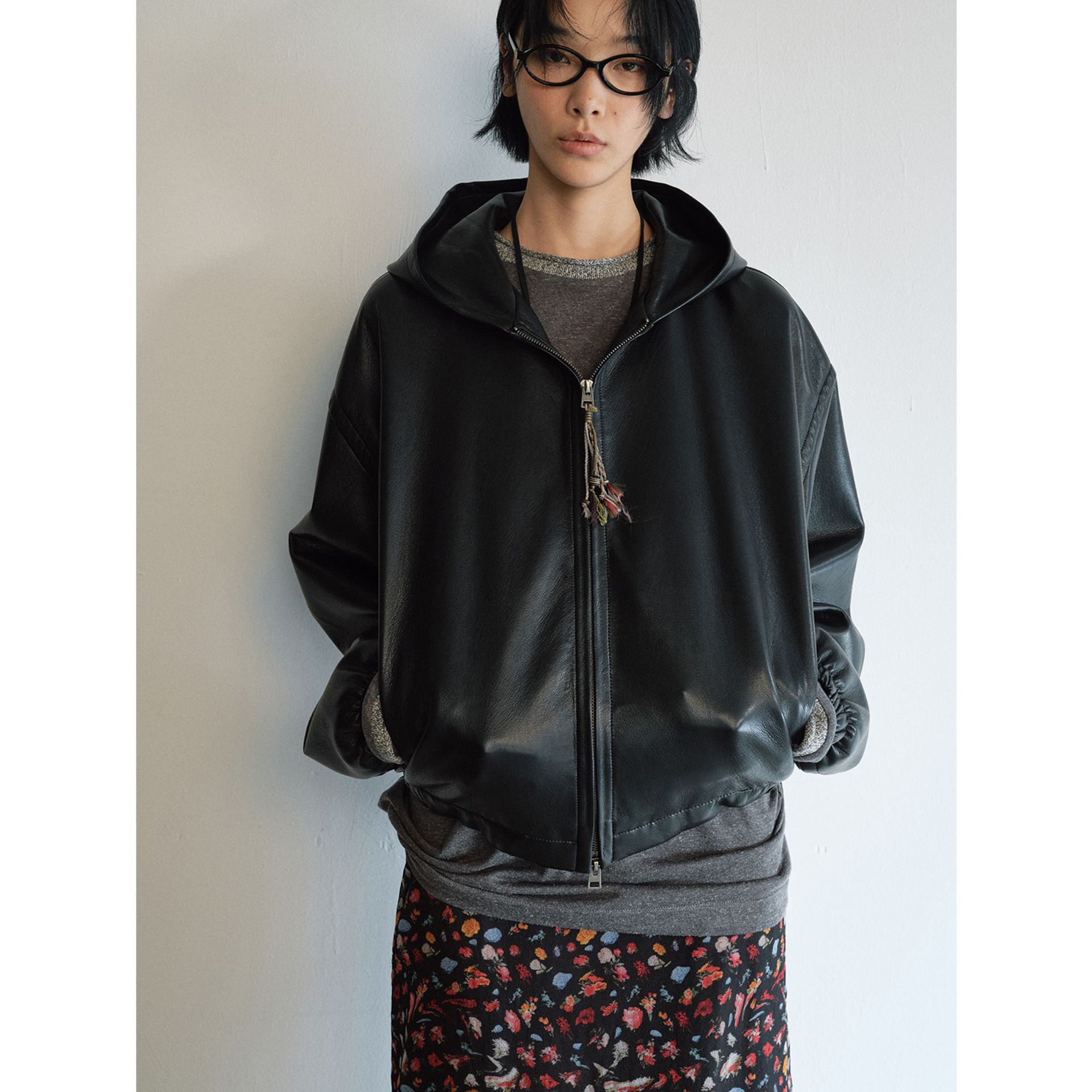 [Time-Sensitive] New Eco-Friendly Soft and Comfortable Protein Leather Simple Hooded Long-Sleeve Loose Sweatshirt Jacket for Women V9078