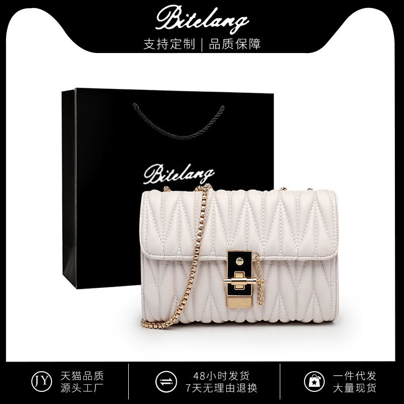 Bolsa al por mayor bolsa de mensajero de las mujeres cuatro estaciones todo partido estilo Chanel bolso de la cadena del hombro bolso de la moda bolsa de mensajero